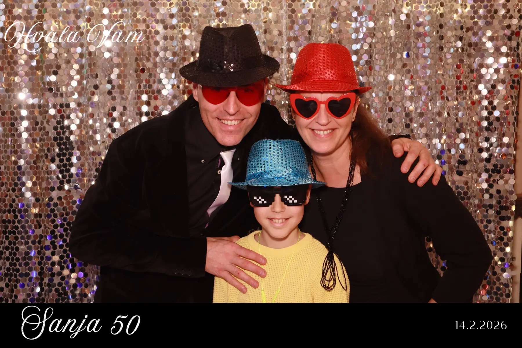 Rojstnodnevna zabava s Photo Booth rekviziti